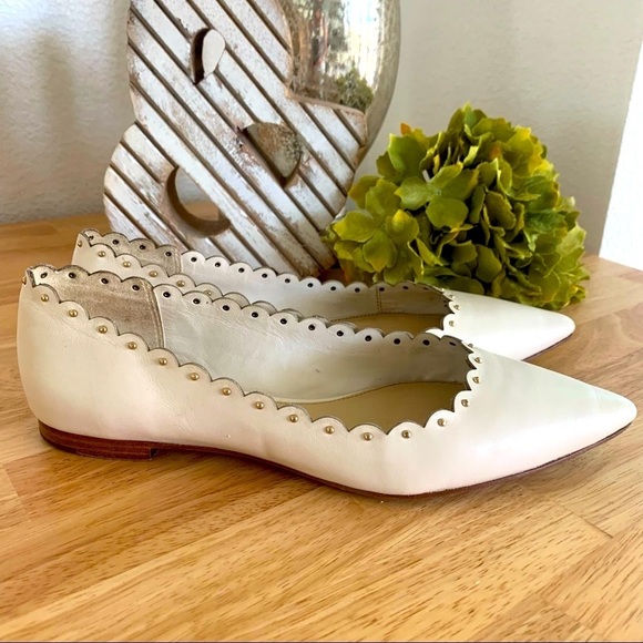Coach Jill Leather Scalloped Studded Pointed Ivory flats Size 6.5 - Picture 1 of 10